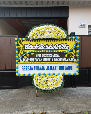 Papan Bunga Duka di Kosambi